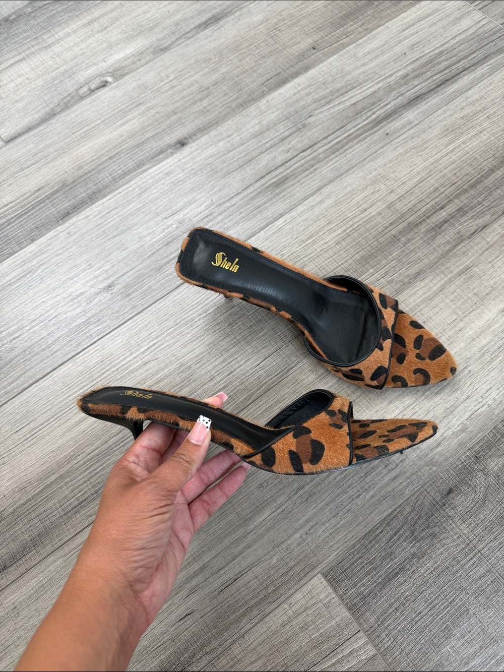 SHEIN Leopard Print Pointed Toe Mules - Brown & Black